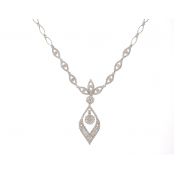 18Kt White Gold Fancy Drop Diamond Necklace (1.73cts tw)