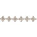 18Kt White Gold Clover Design Diamond Bracelet (5.30cts tw)