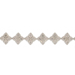 18Kt White Gold Clover Design Diamond Bracelet (5.30cts tw)