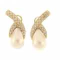 18Kt Yellow Gold Tear Drop Mabe Pearl and Diamond Earrings (2.26cts tw)