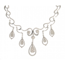 18Kt White Gold Five Pear Shape Drop Necklace (7.20cts tw)