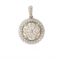 18Kt White Gold Round Cluster Diamond Pendant (0.82cts tw)