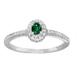 14Kt White Gold Oval Shape Emerald & Diamond Ring (0.40cts tw)