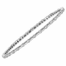 14Kt White Gold Diamond Bezel Slip On Bangle (0.85cts tw) 14Kt White Gold Diamond Bezel Slip On Bangle (0.85cts tw)